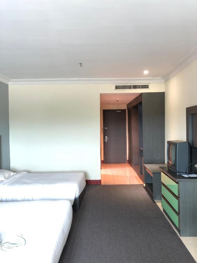 Purnama Hotel Limbang Exteriér fotografie