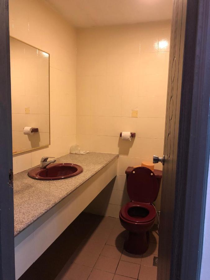 Purnama Hotel Limbang Exteriér fotografie